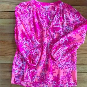 Lilly Pulitzer Elsa Top. Size XS. Excellent condition!